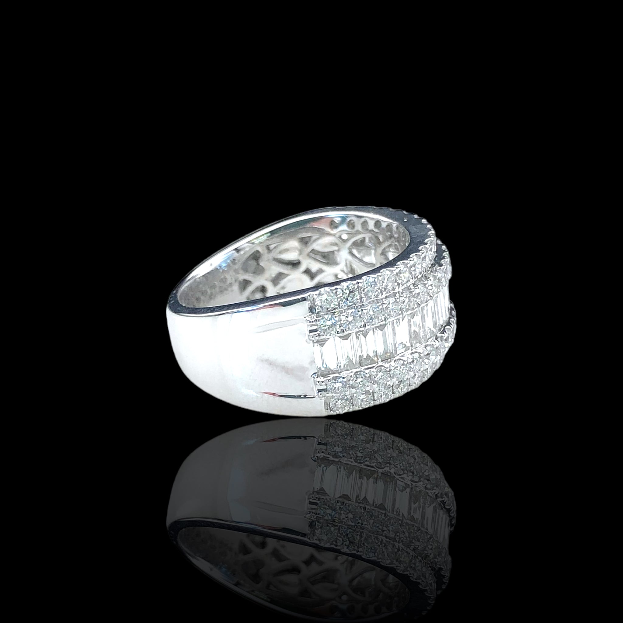 Baguette x Round Straight Row Diamond Ring