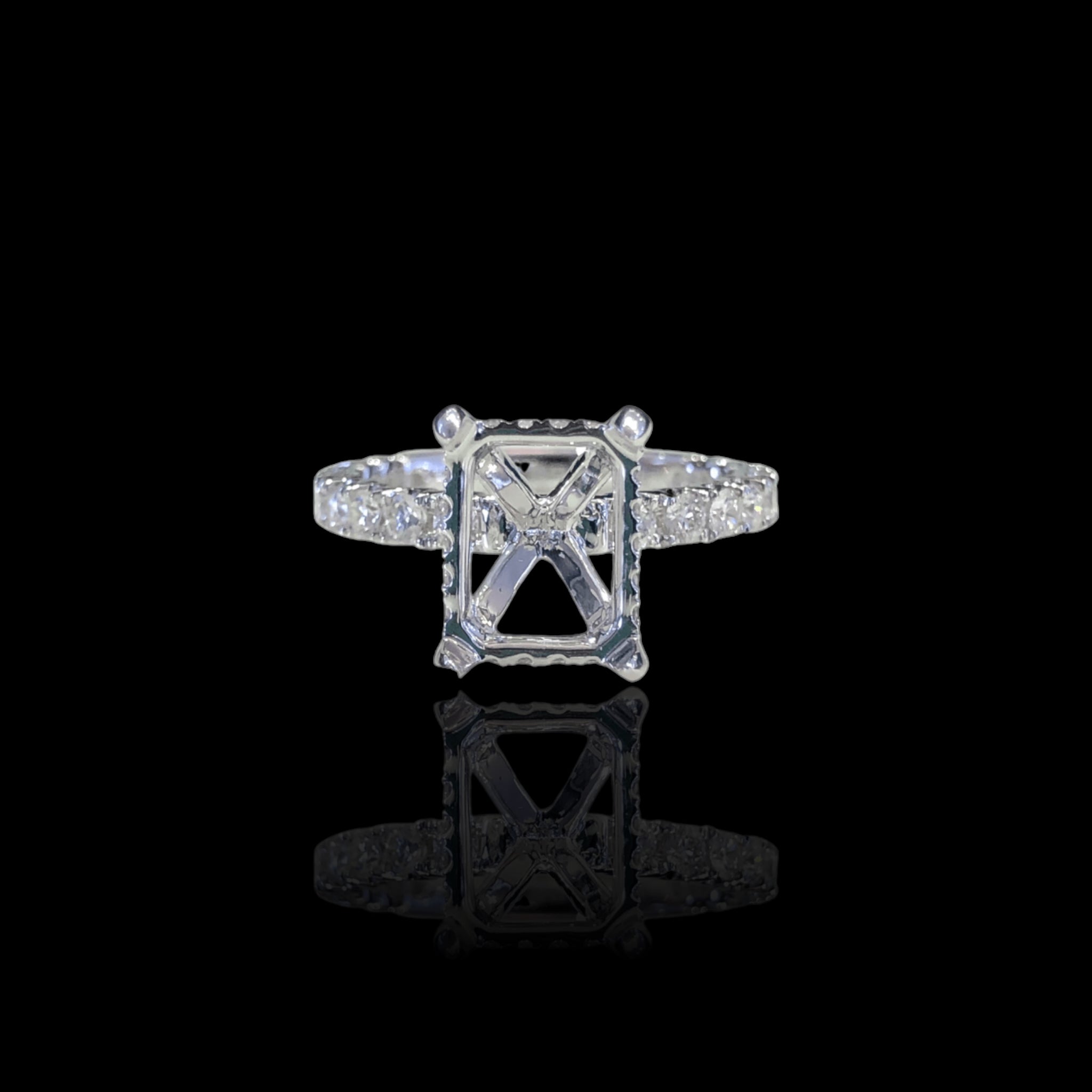 Radiant Simple Underhalo Setting