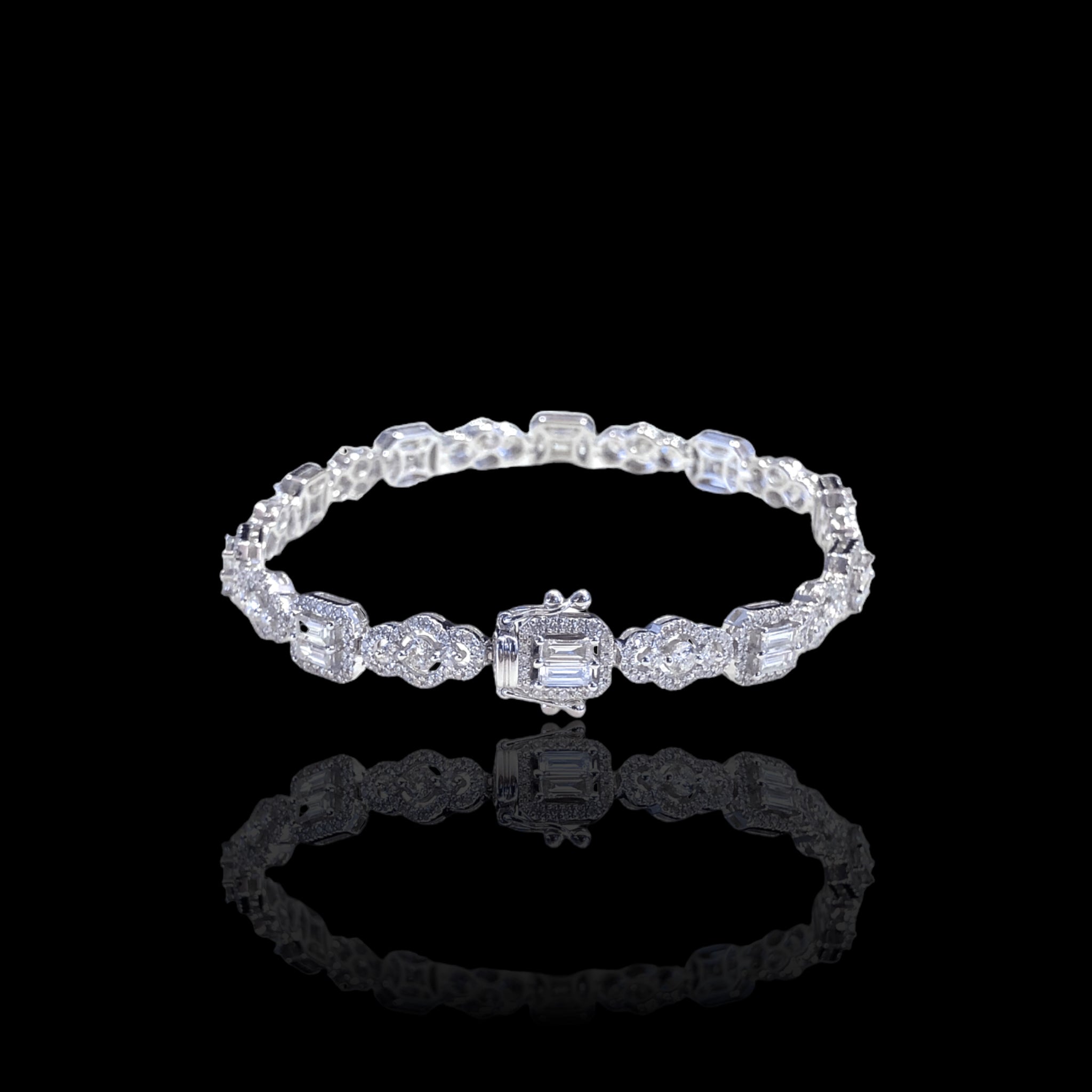 Baguette Cut Diamond Tennis Bracelet