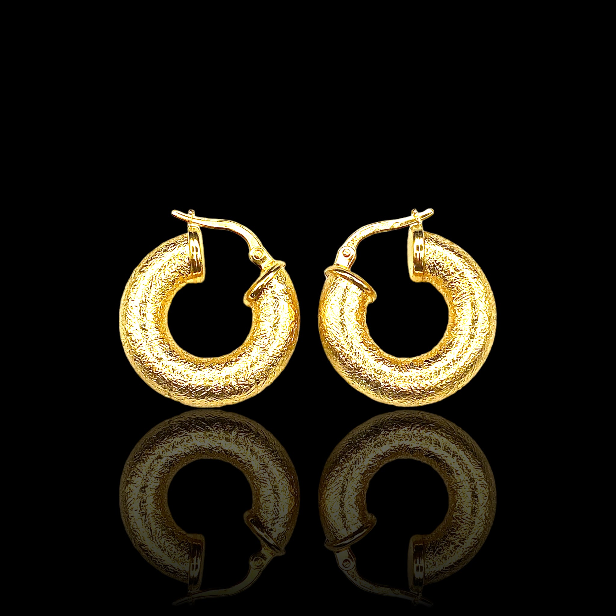 Thick Plain Gold Hoop Earrings